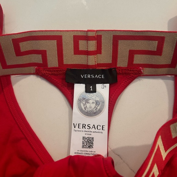Versace Red and Gold Panty and Bra with Greek Key Design - Picture 4 of 4
